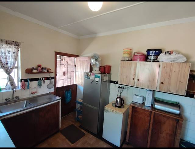 3 BEDROOM HOUSE SOLD IN SEA VIEW